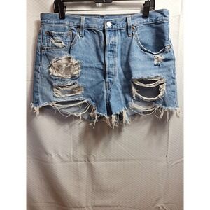LEVI'S 501 Original Denim Destroyed Shorts Sz 34 Light Wash Blue Cutoff Booty